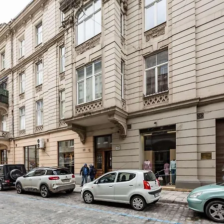 Avangard Shevchenko Avenue 25 Apartmán Lvov