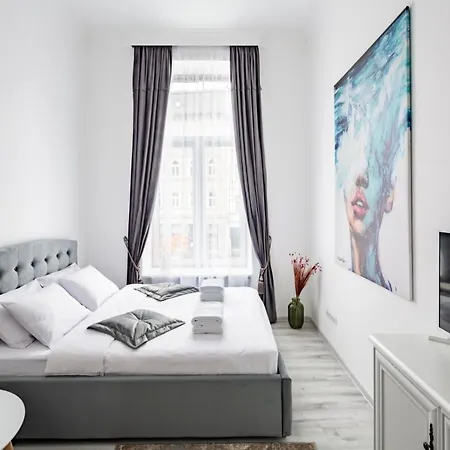 Apartamento Avangard Shevchenko Avenue 25