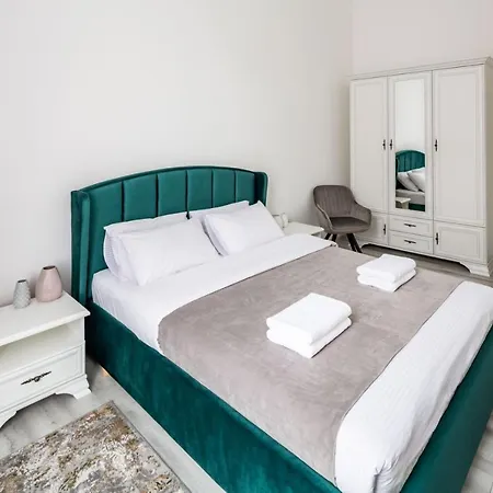 Apartamento Avangard Shevchenko Avenue 25 *