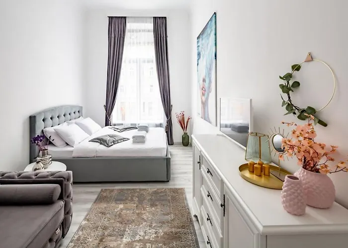 Avangard Shevchenko Avenue 25 *