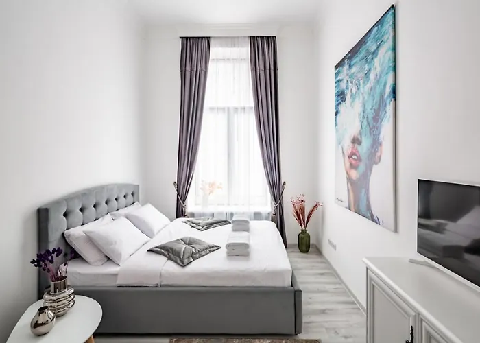 Avangard Shevchenko Avenue 25 *