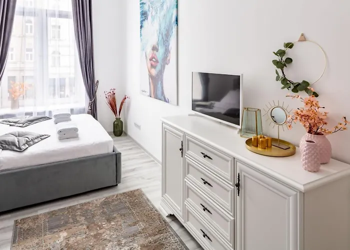 Avangard Shevchenko Avenue 25 *