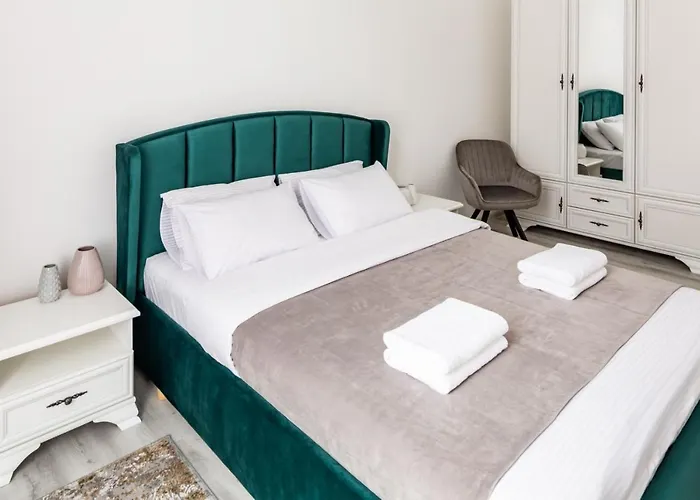 Avangard Shevchenko Avenue 25 Lemberg