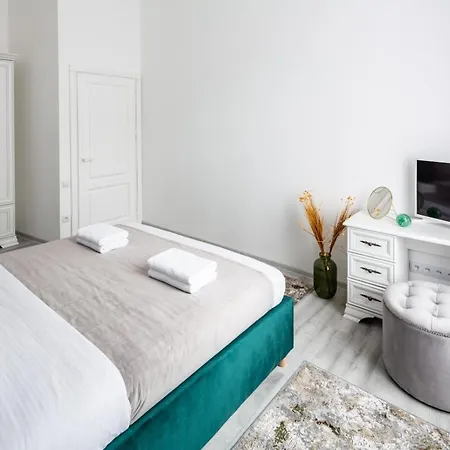 Avangard Shevchenko Avenue 25 *