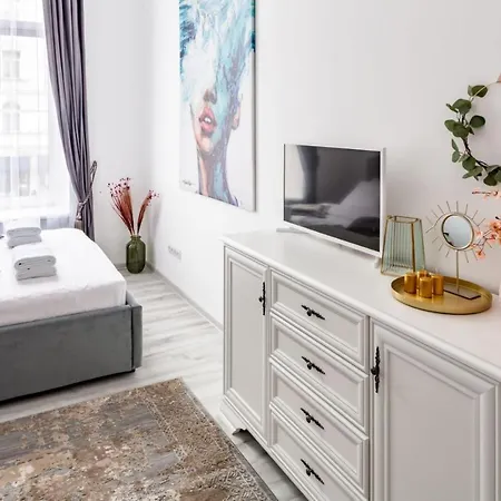 Avangard Shevchenko Avenue 25 *